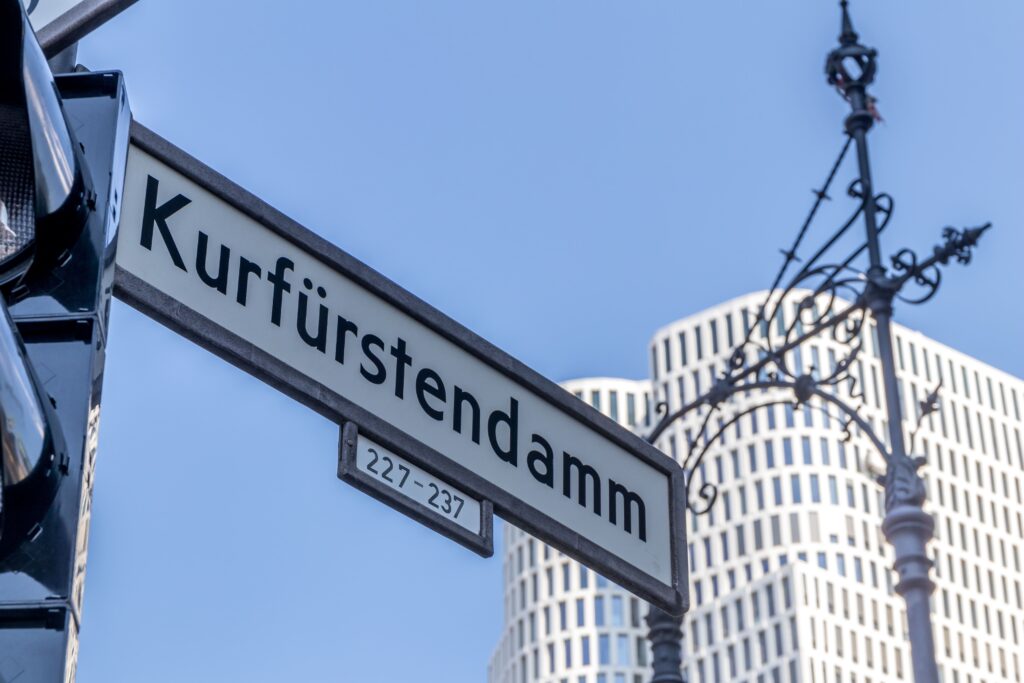 KURFÜRSTENDAMM road sign